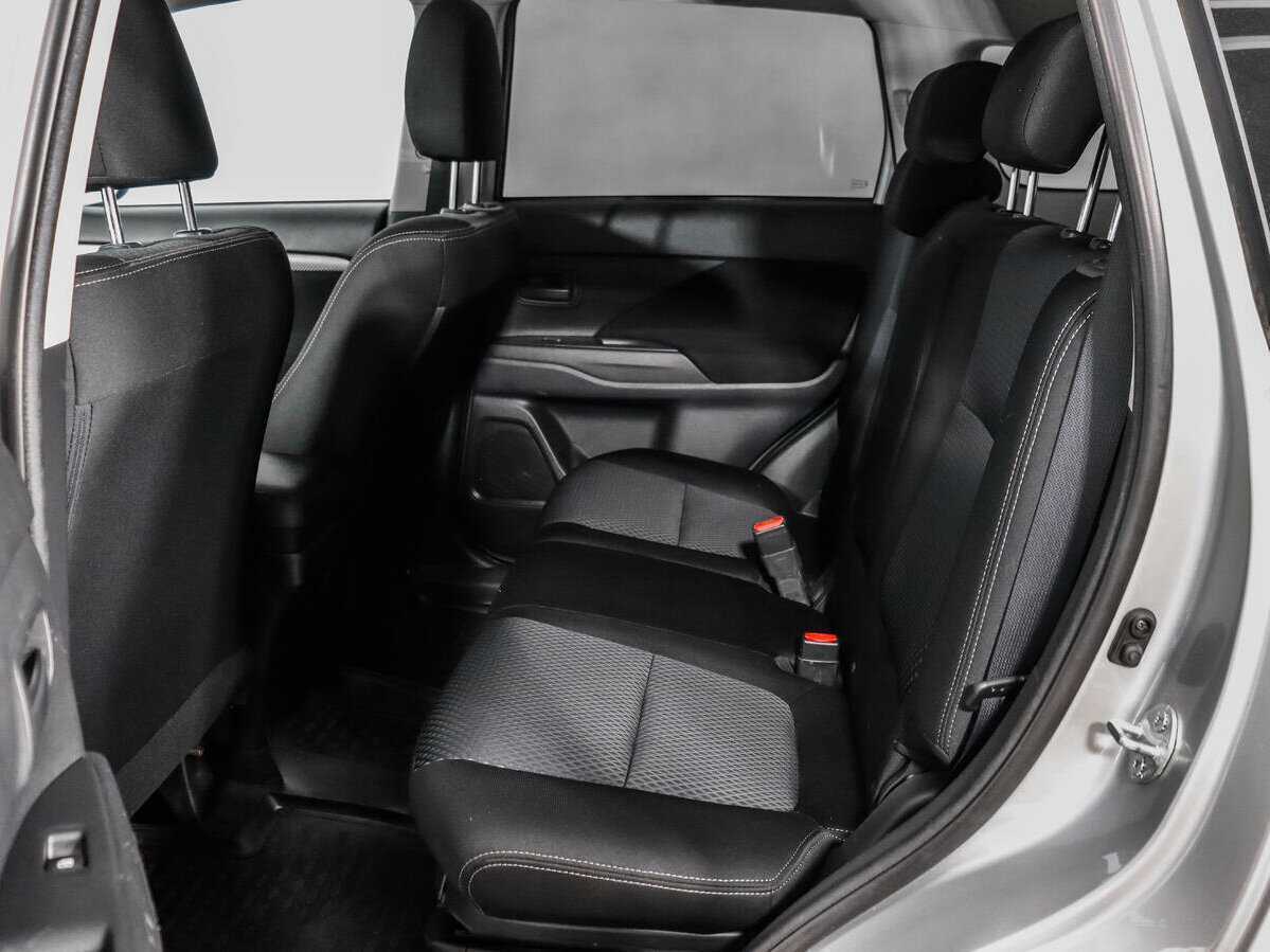 Продажа Б/У Митсубиши Оутлэндер. Фото: #9