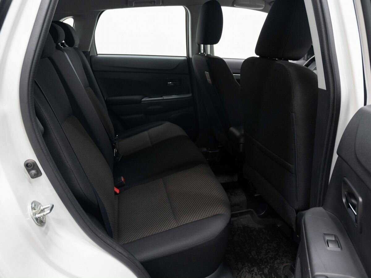 Продажа Б/У Митсубиши АС-Икс. Фото: #10