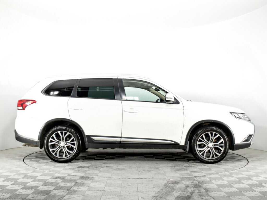 Продажа Б/У Митсубиши Оутлэндер. Фото: #3