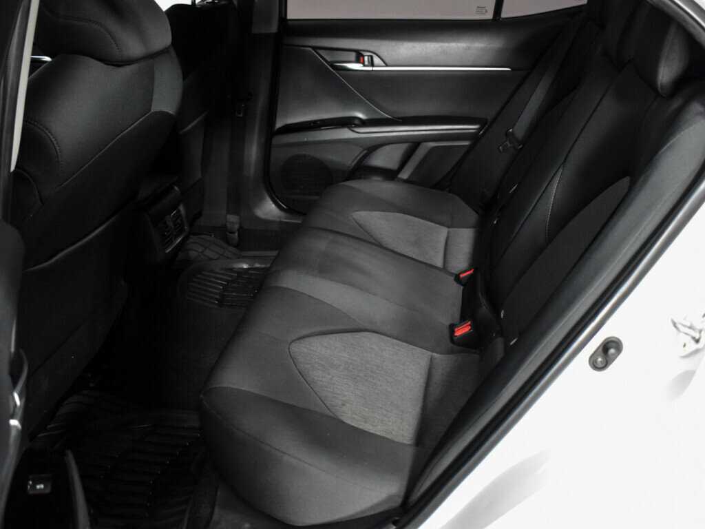 Продажа Б/У Тойота Камри. Фото: #9