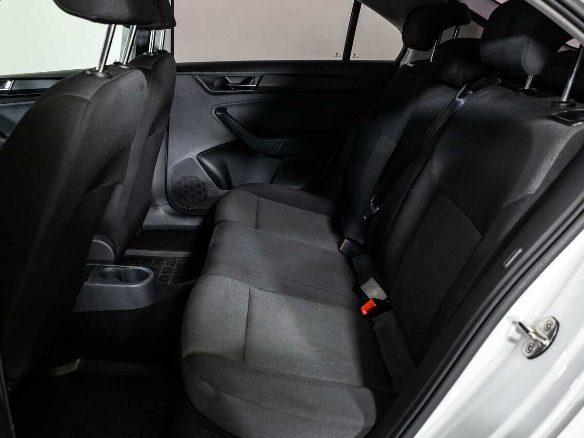 Продажа Б/У Шкода Рапид. Фото: #9