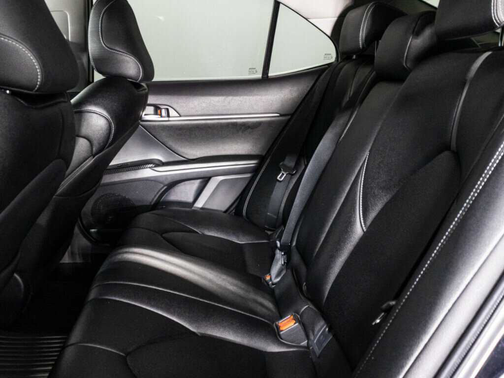 Продажа Б/У Тойота Камри. Фото: #8