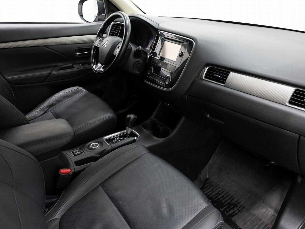 Продажа Б/У Митсубиши Оутлэндер. Фото: #12