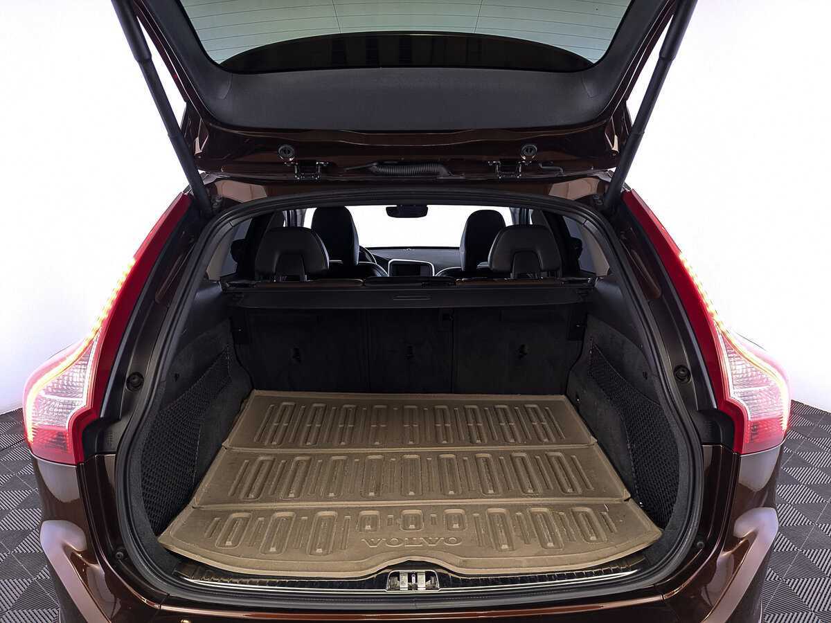 Продажа Б/У Вольво ИксЦ60. Фото: #9