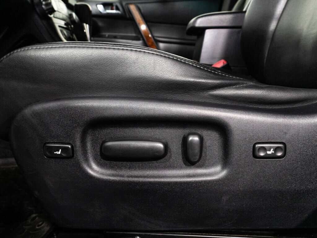 Продажа Б/У Тойота Хайлэндер. Фото: #15