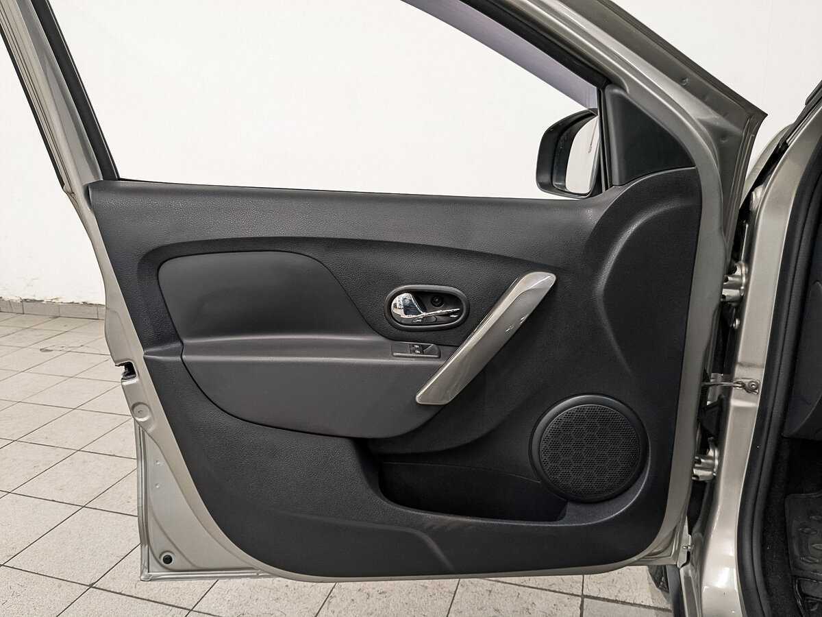 Продажа Б/У Рено Логан. Фото: #18