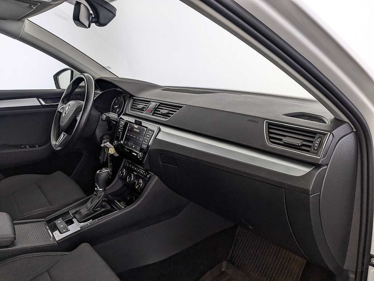 Продажа Б/У Шкода Суперб. Фото: #12