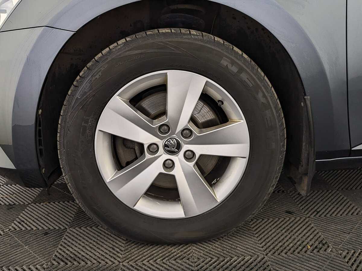 Продажа Б/У Шкода Суперб. Фото: #11