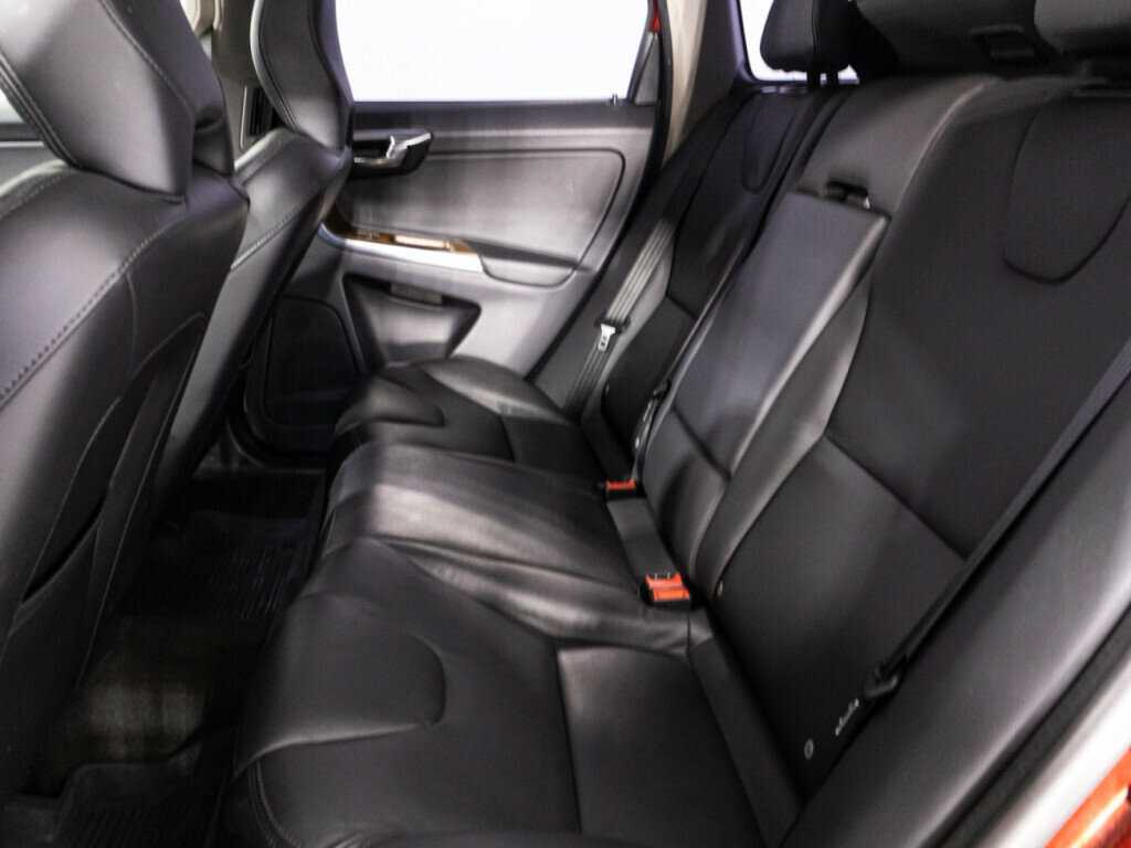 Продажа Б/У Вольво ИксЦ60. Фото: #9