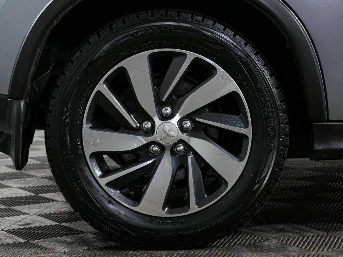 Продажа Б/У Митсубиши АС-Икс. Фото: #16