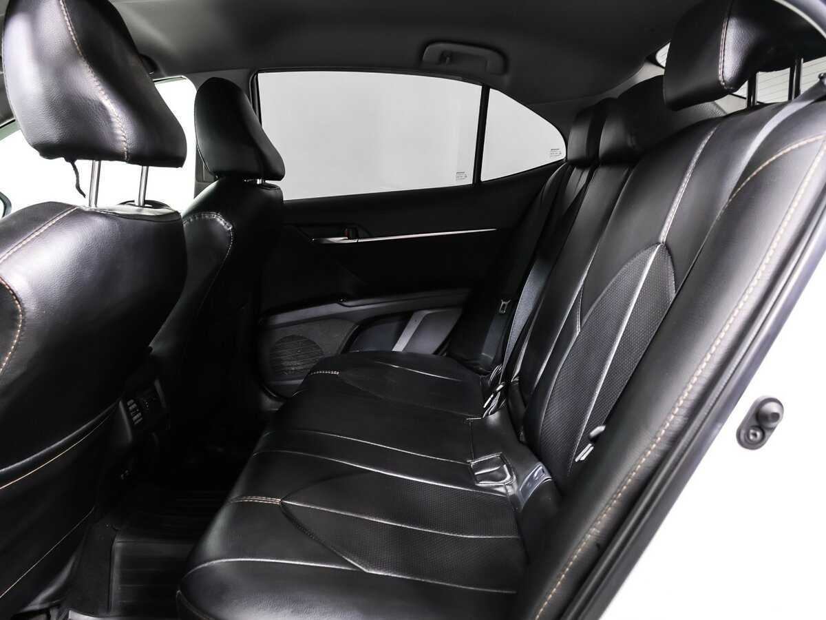 Продажа Б/У Тойота Камри. Фото: #12