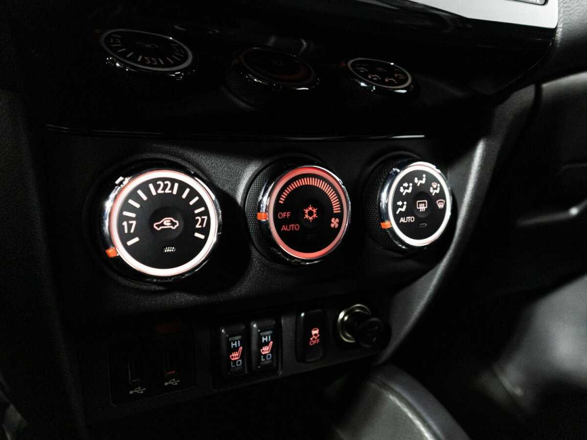 Продажа Б/У Митсубиши АС-Икс. Фото: #14