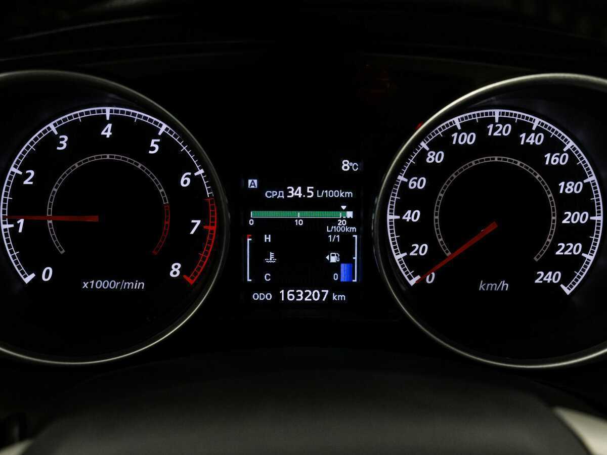 Продажа Б/У Митсубиши АС-Икс. Фото: #12