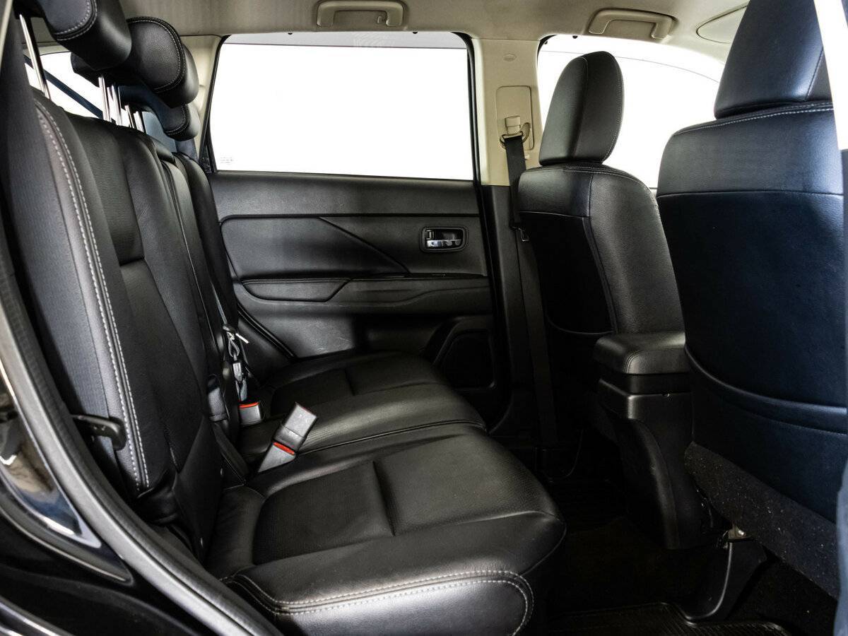 Продажа Б/У Митсубиши Оутлэндер. Фото: #15