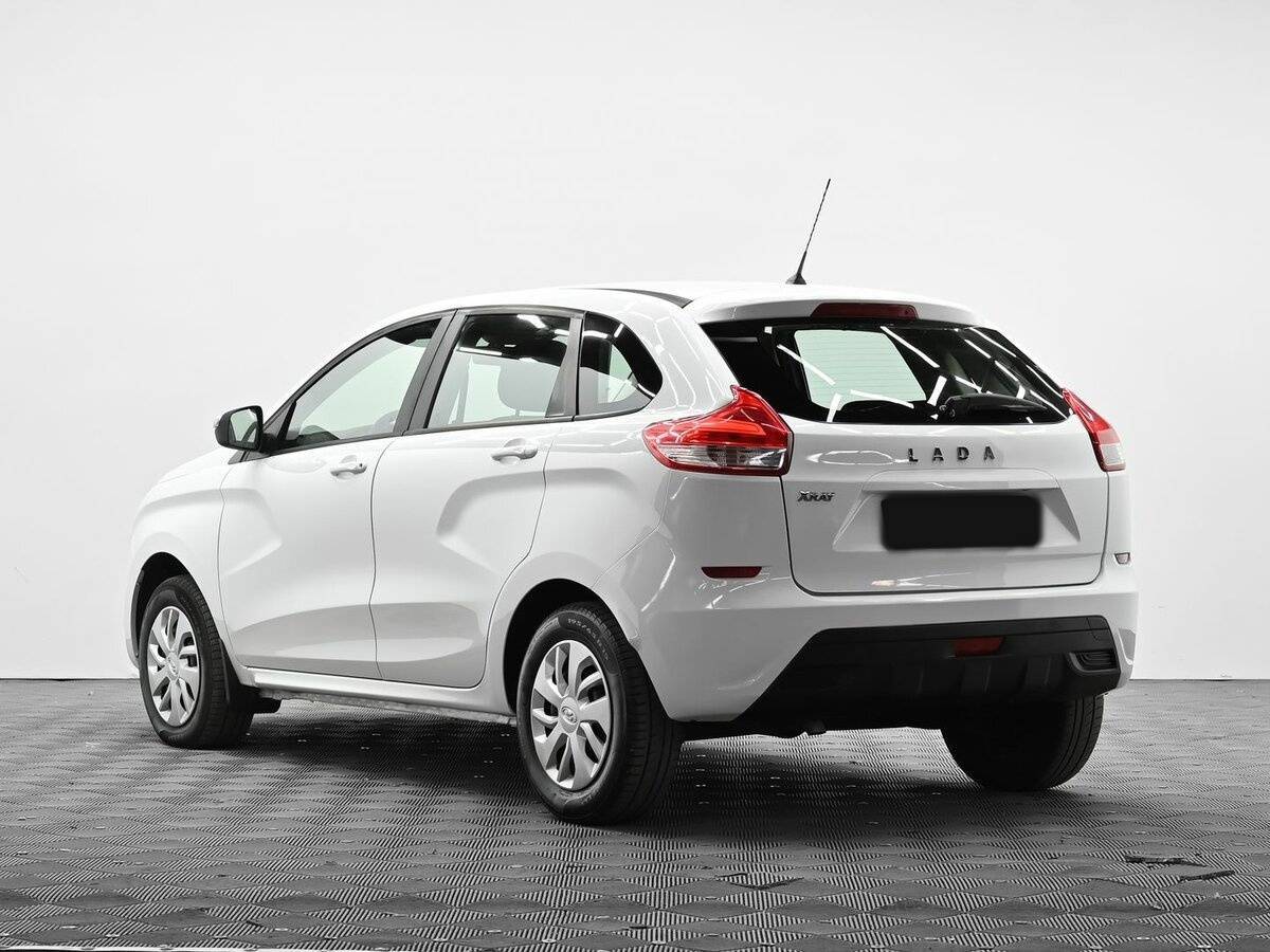Продажа Б/У Лада (ВАЗ) ИКСРЭЙ. Фото: #2