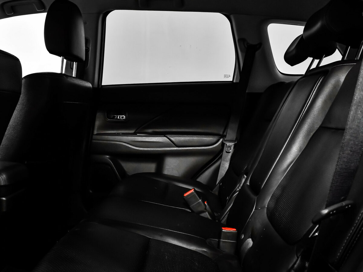 Продажа Б/У Митсубиши Оутлэндер. Фото: #10