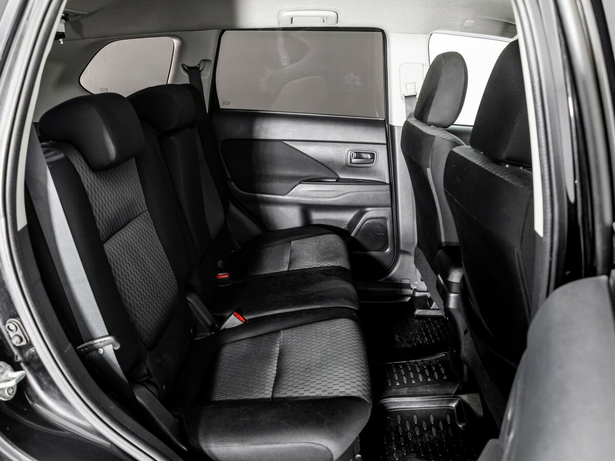 Продажа Б/У Митсубиши Оутлэндер. Фото: #12