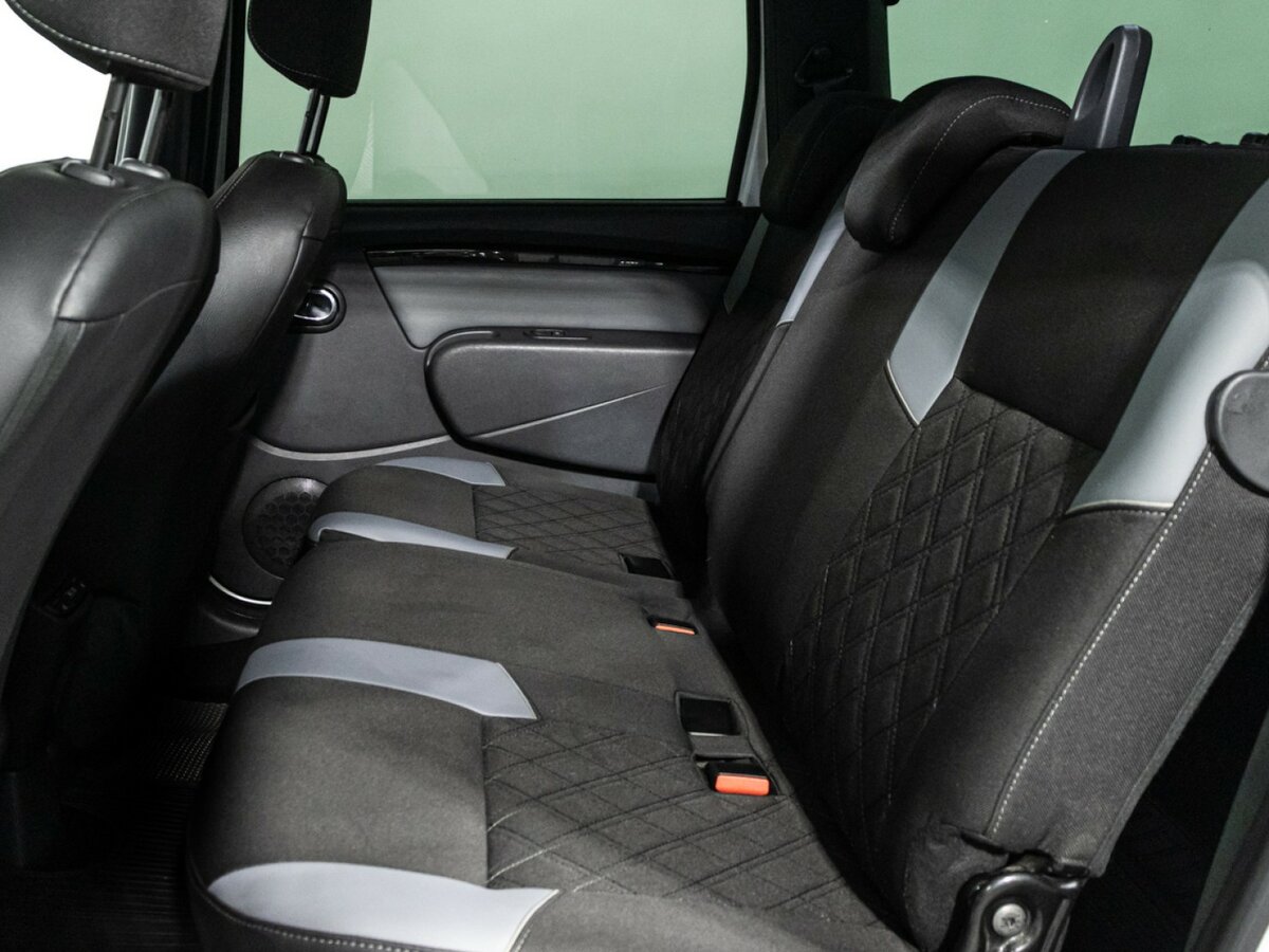 Продажа Б/У Лада (ВАЗ) Ларгус. Фото: #9