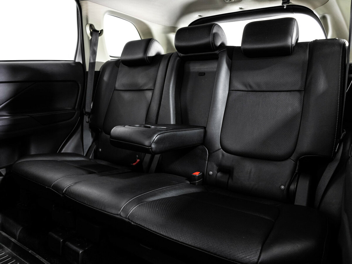 Продажа Б/У Митсубиши Оутлэндер. Фото: #18